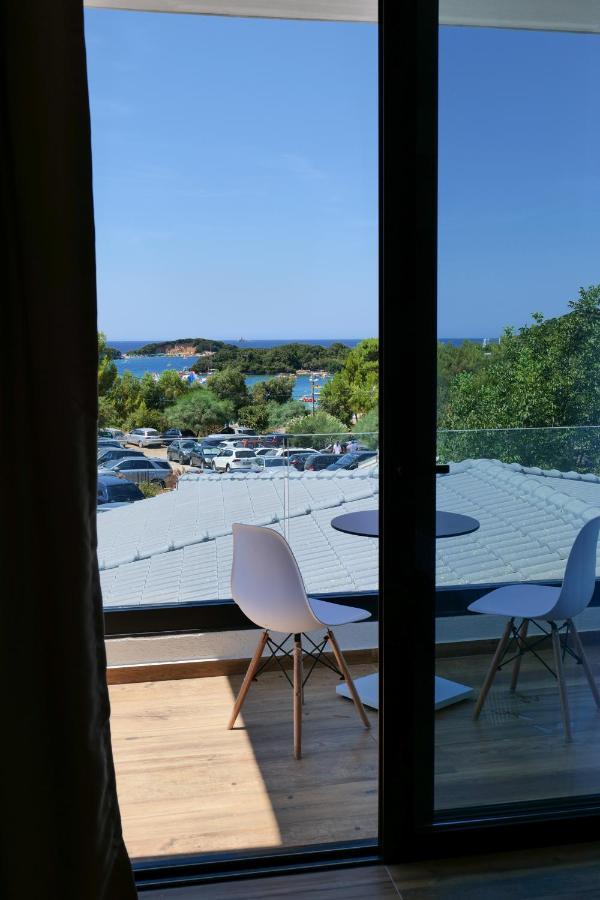 Bora Bora Hotell 4*